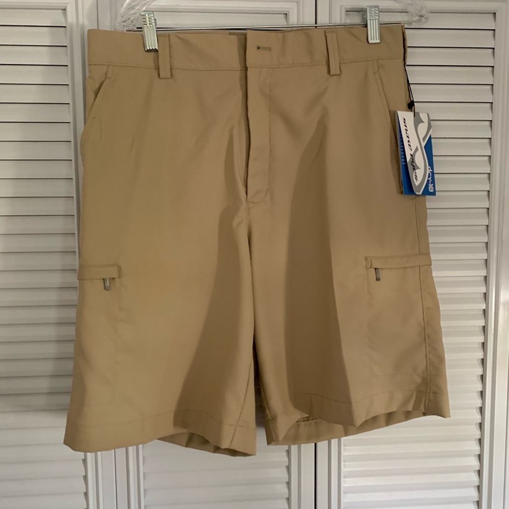 Snake Eyes dry-18 cargo shorts size 32
